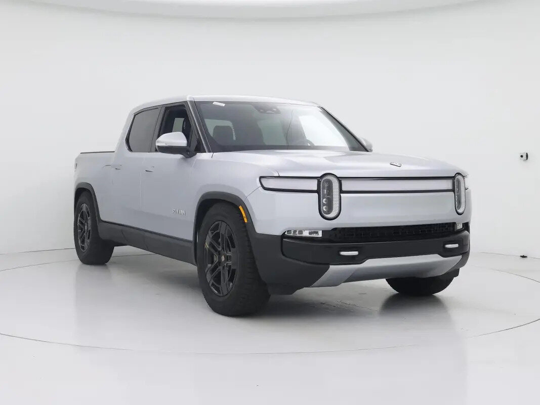 2024 Rivian R1T Adventure